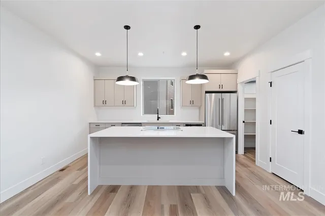 $496,880 | 1709 South Rock Vw Lane, Boise, ID 83705