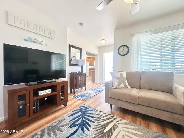 $196,900 | 725 South Emerald Drive, Apache Junction, AZ 85119