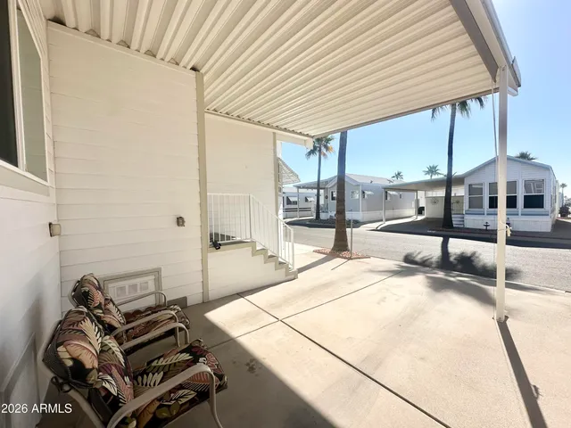 $196,900 | 725 South Emerald Drive, Apache Junction, AZ 85119