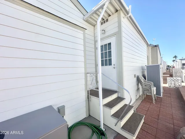 $196,900 | 725 South Emerald Drive, Apache Junction, AZ 85119