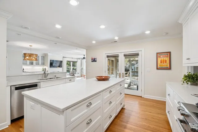 $7,495 | 933 South Shem Drive, Mount Pleasant, SC 29464