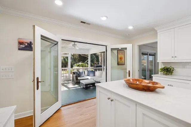 $7,495 | 933 South Shem Drive, Mount Pleasant, SC 29464