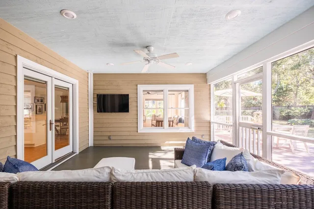 $7,495 | 933 South Shem Drive, Mount Pleasant, SC 29464