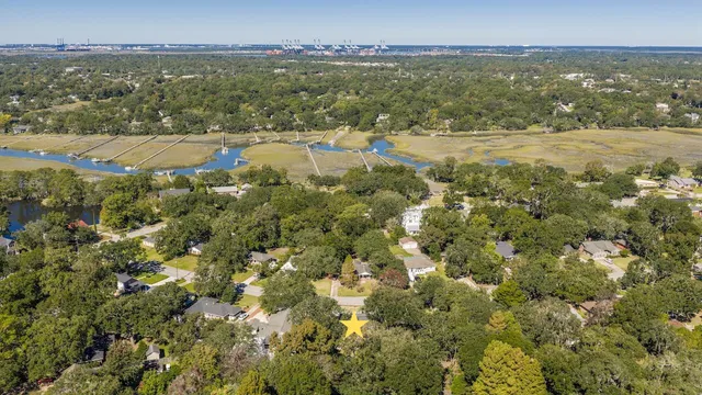 $7,495 | 933 South Shem Drive, Mount Pleasant, SC 29464