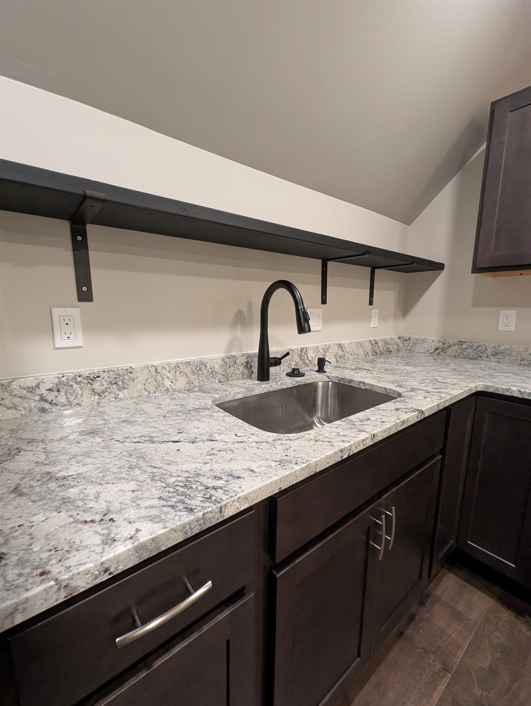 73 Charles Street, Unit 2 Rochester, NH 03867 - Photo 6 of 22