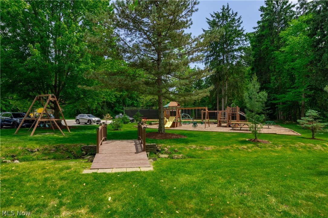 1115 Canyon View Road, Unit 103 Northfield, OH 44067 - Photo 31 of 33