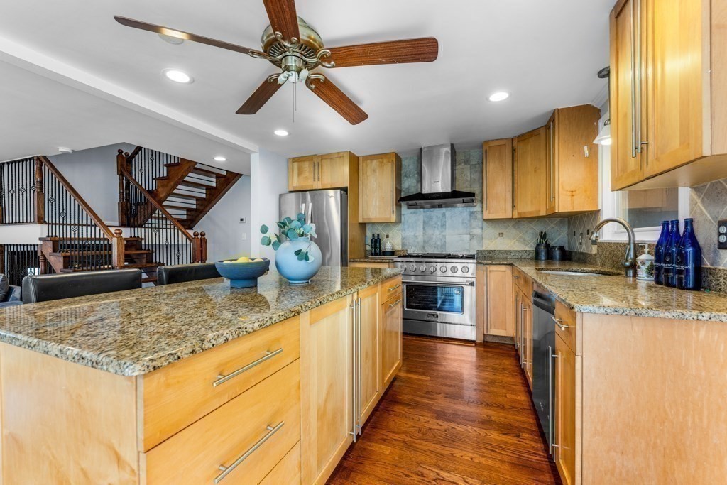 255 Worthen Road East Lexington, MA 02421 - Photo 11 of 32