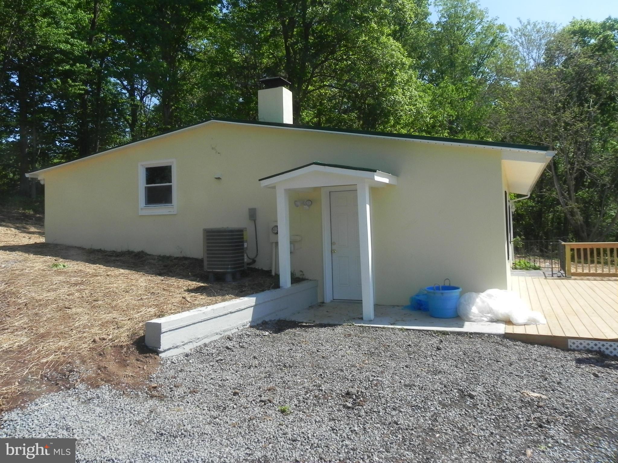 10320 Rogues Road Midland, VA 22728 - Photo 2 of 30 Exterior (General)
