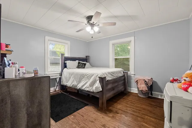 $230,000 | 28 East 157th Street, Harvey, IL 60426