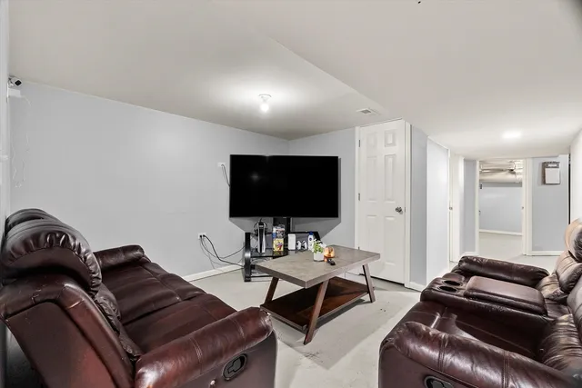 $230,000 | 28 East 157th Street, Harvey, IL 60426