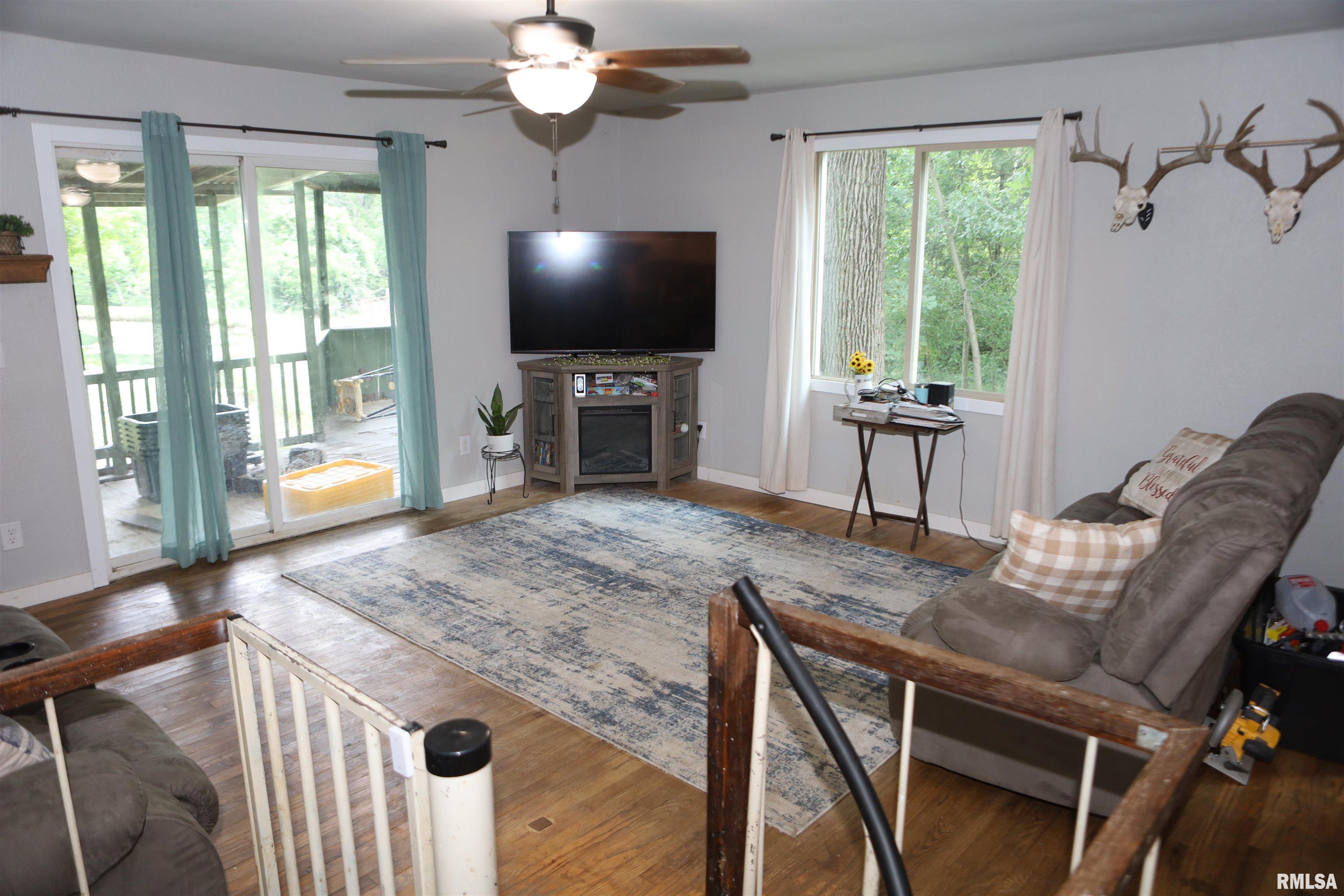 7024 South Gerdes Road Mapleton, IL 61547 - Photo 17 of 35
