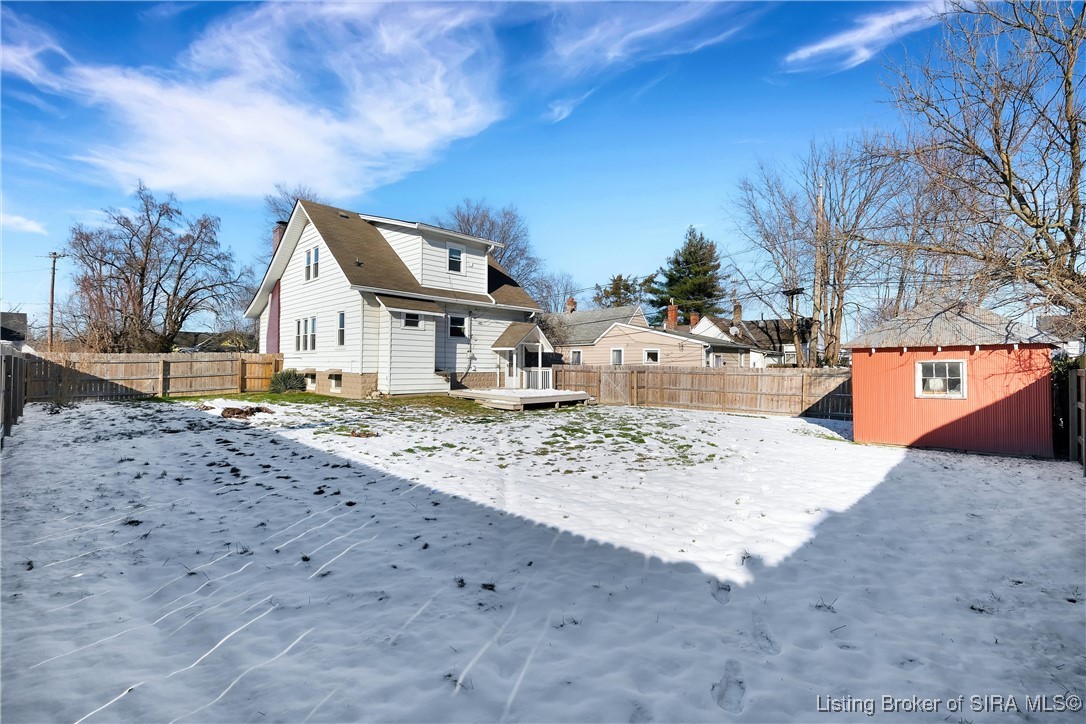 613 West Spring Street New Albany, IN 47150 - Photo 3 of 50