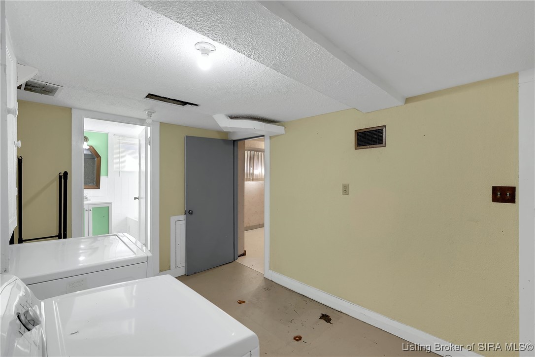 613 West Spring Street New Albany, IN 47150 - Photo 34 of 50