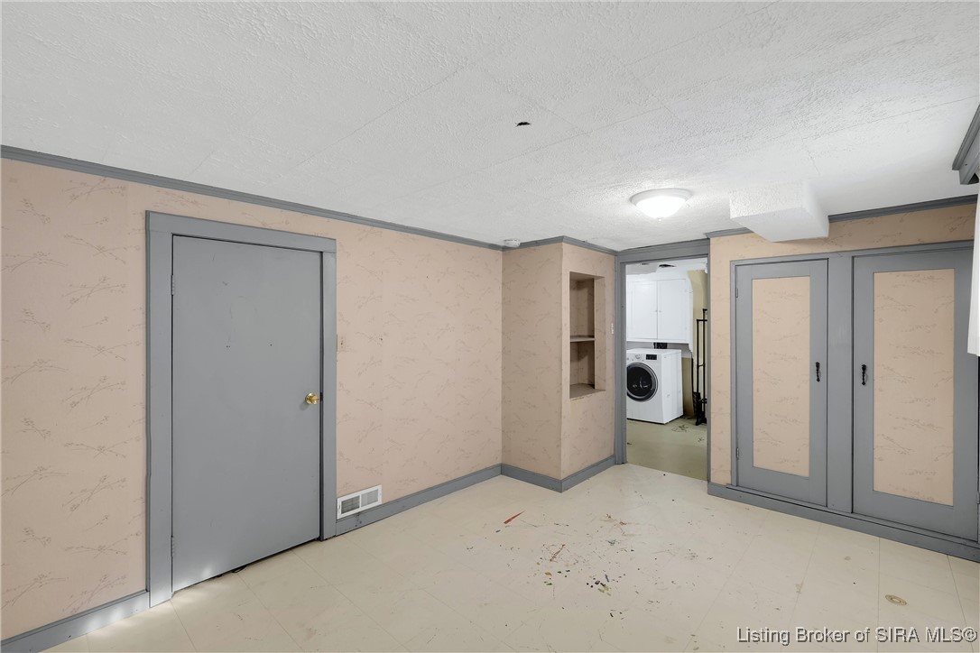 613 West Spring Street New Albany, IN 47150 - Photo 39 of 50