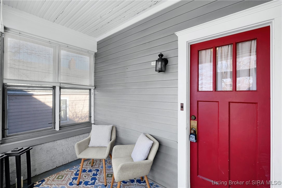 613 West Spring Street New Albany, IN 47150 - Photo 4 of 50