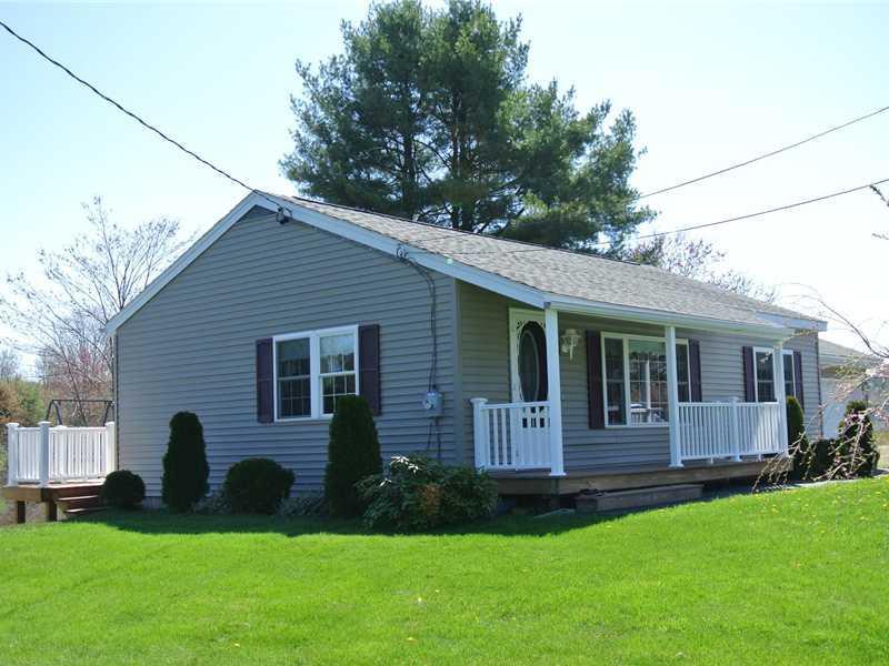952 Hotel Road Auburn, ME 04210 - Photo 2 of 16 Exterior Front.