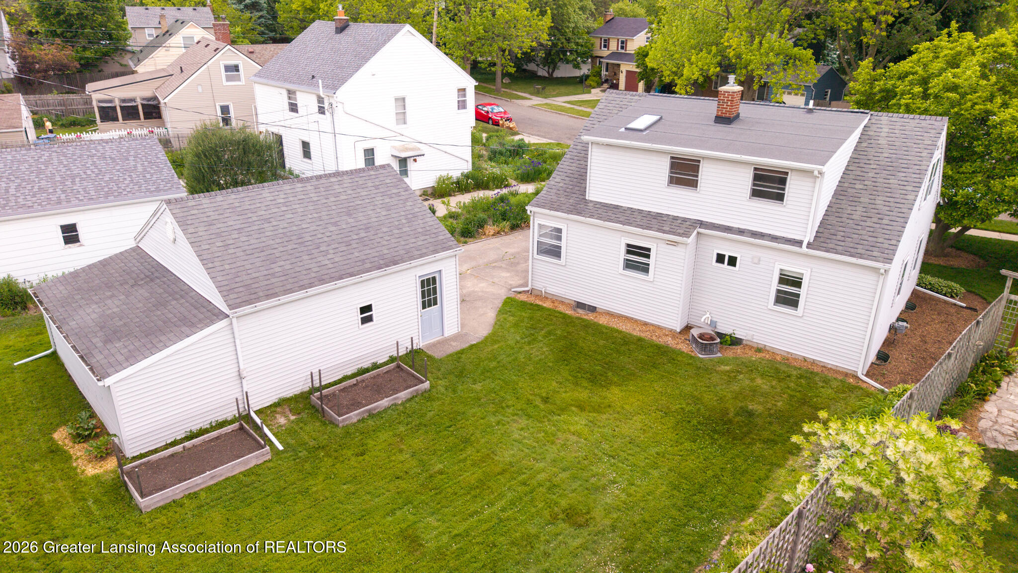 2222 Fairfax Road Lansing, MI 48910 - Photo 39 of 42 2222_Fairfax_INTERIOR_KAREN-30