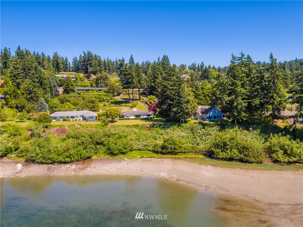 422 Bayside Road Bellingham, WA 98225 - Photo 11 of 25