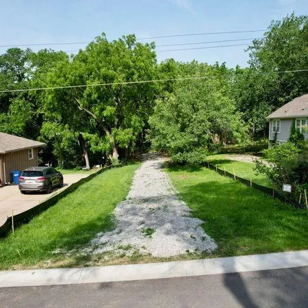 $150,000 | 6615 Florence St Mission, Mission, KS 66202