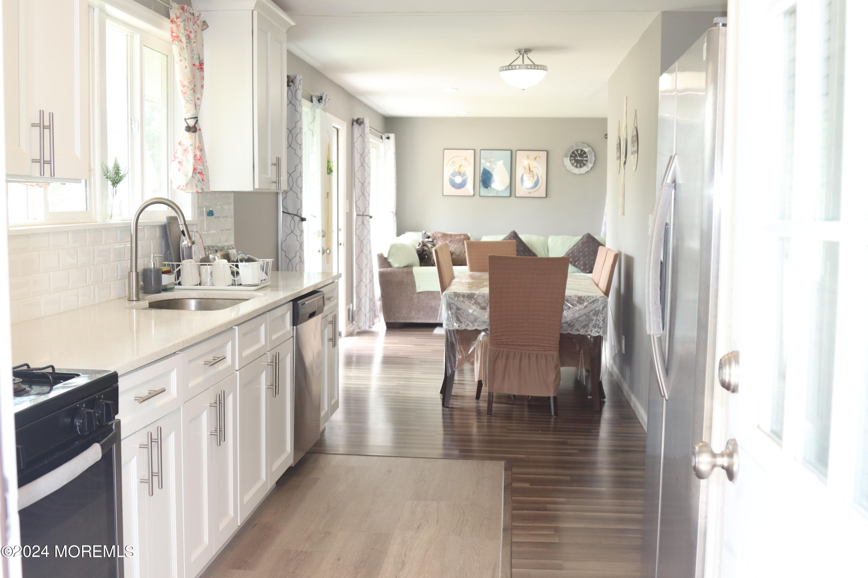 7 Latimer Way Burlington, NJ 08016 - Photo 14 of 31 IMG_5383