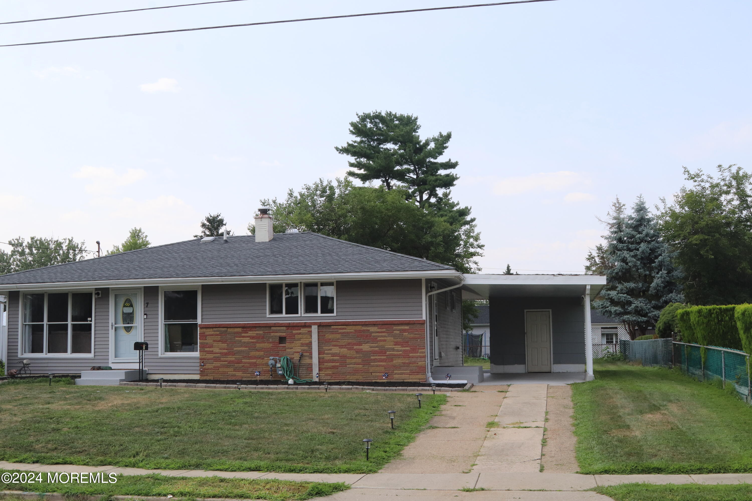 7 Latimer Way Burlington, NJ 08016 - Photo 8 of 31 IMG_5360