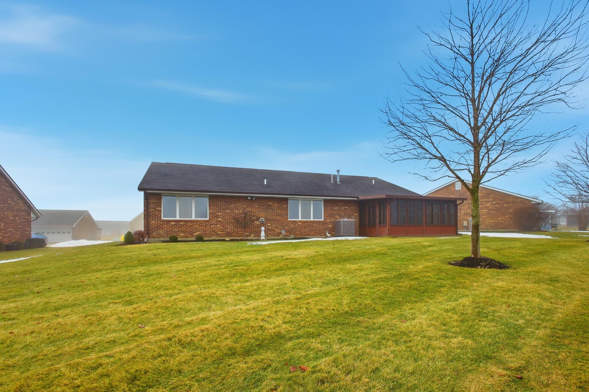 1040 Carson Lane Springfield, OH 45503 - Photo 31 of 36 031