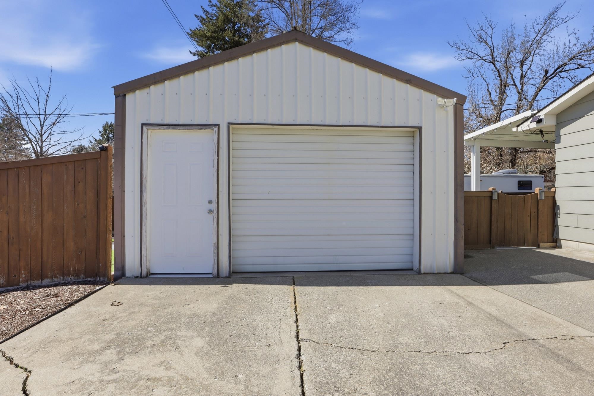 613 North Main Street Deer Park, WA 99006 - Photo 30 of 46