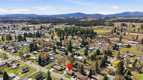 $439,900 | 613 North Main Street, Deer Park, WA 99006