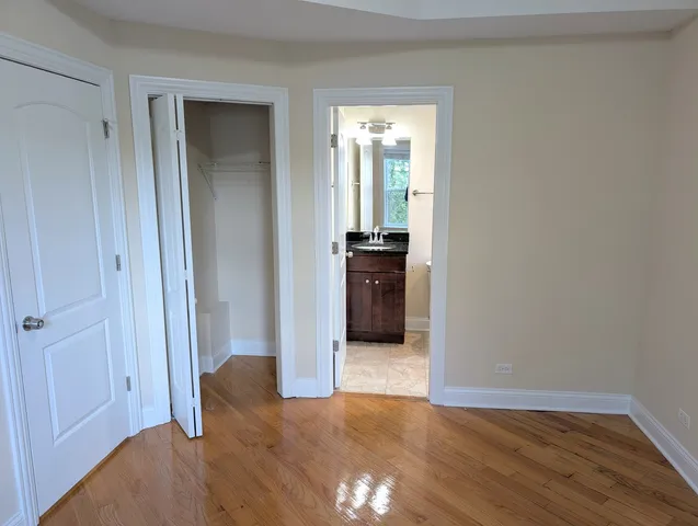 $1,899 | 4014 North Central Park Avenue, Unit 3E, Chicago, IL 60618