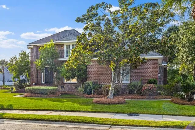 $823,000 | 1417 Eagle Landing Boulevard, Hanahan, SC 29410