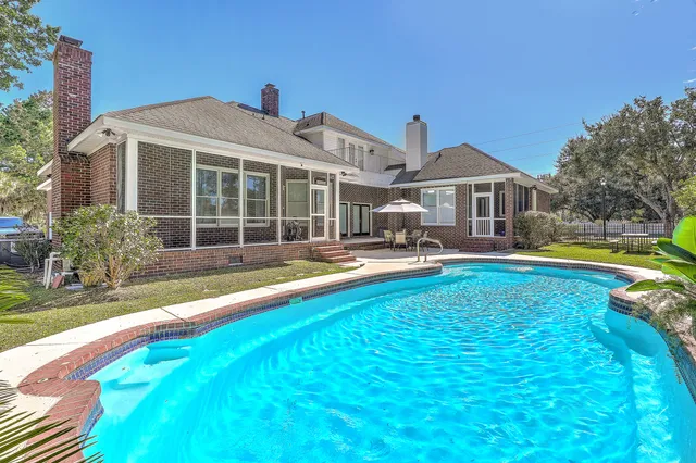 $823,000 | 1417 Eagle Landing Boulevard, Hanahan, SC 29410