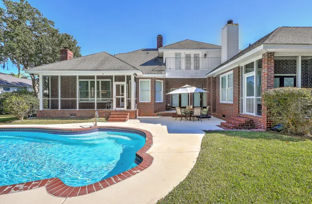 $823,000 | 1417 Eagle Landing Boulevard, Hanahan, SC 29410