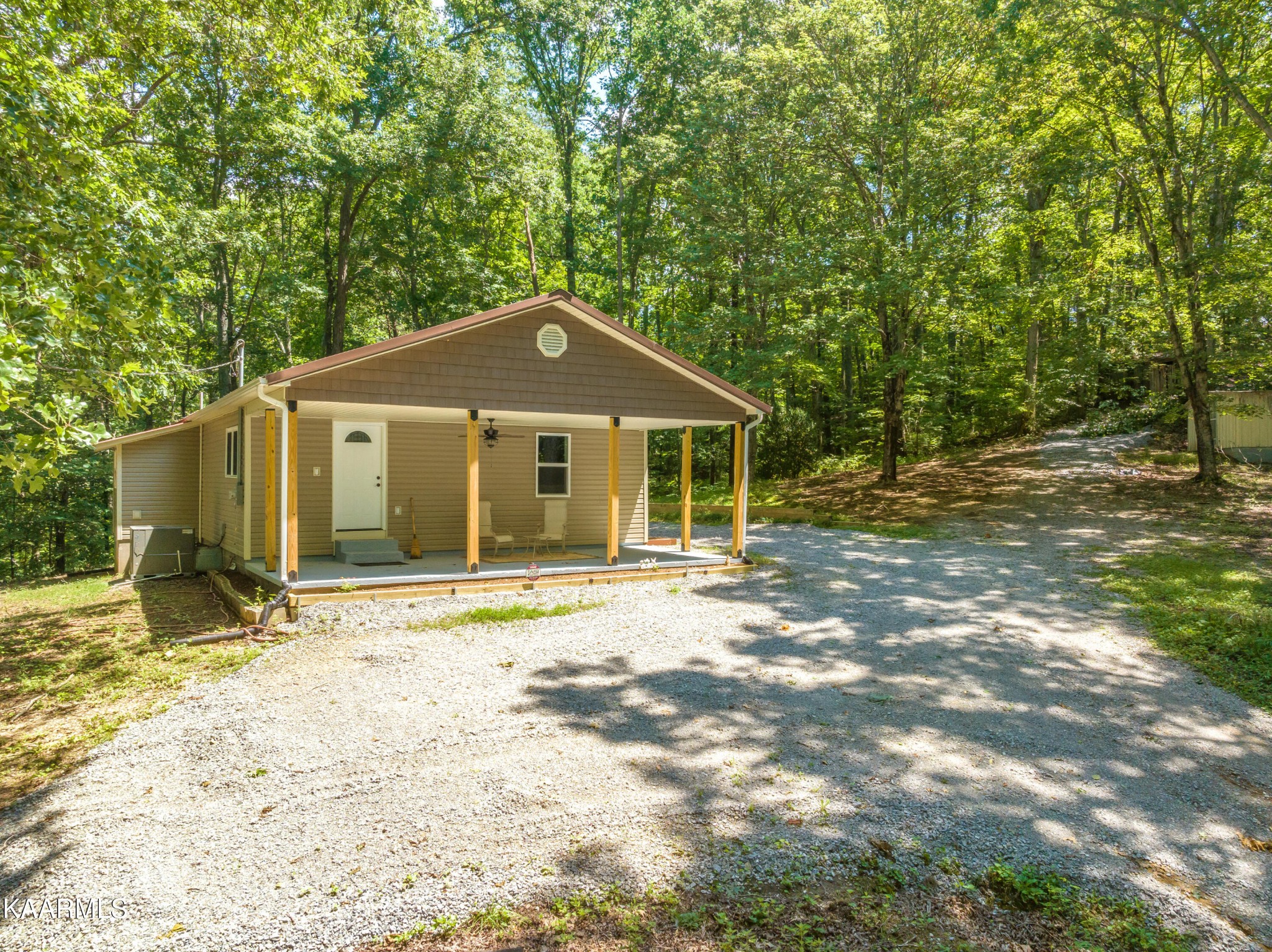 590 Riden Road Greenback, TN 37742 - Photo 3 of 45 Gallery Image 3