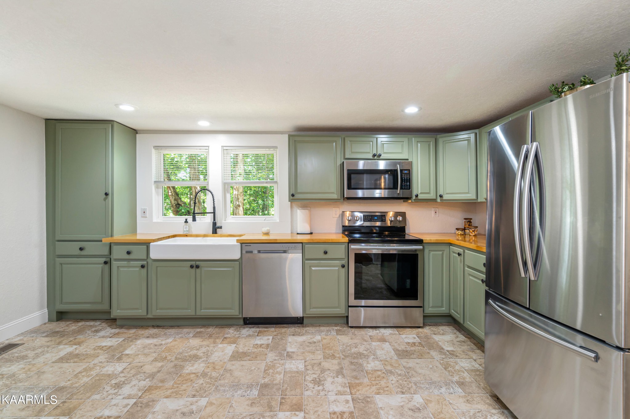 590 Riden Road Greenback, TN 37742 - Photo 9 of 45 Gallery Image 9