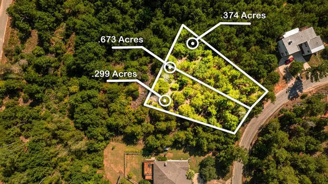 an aerial view of a tennis court