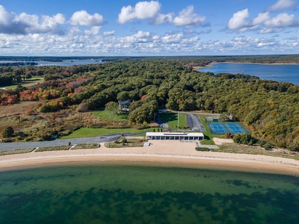 28 Register Road Marion, MA 02738 - Photo 35 of 36 a view of a city