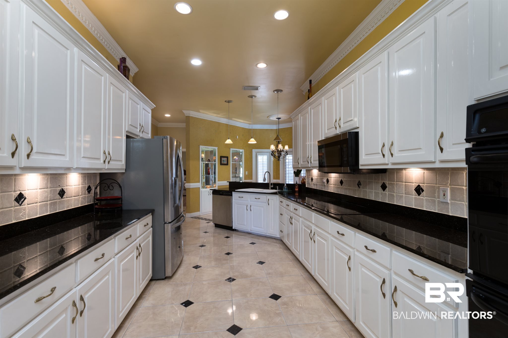 2745 Bennington Drive Mobile, AL 36695 - Photo 9 of 37