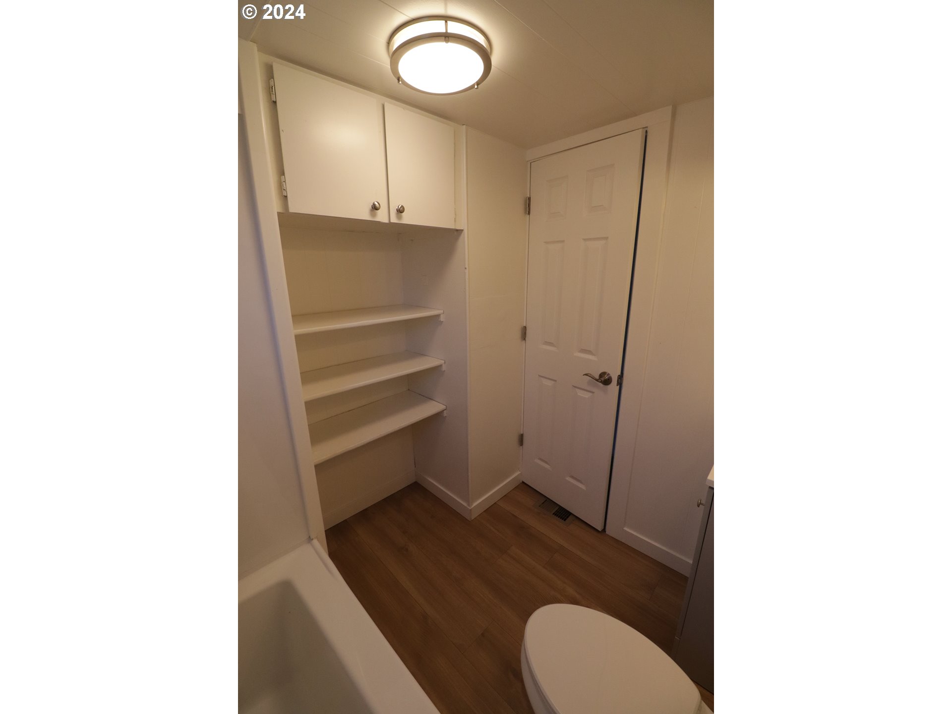 7635 Southeast Johnson Creek Boulevard Portland, OR 97206 - Photo 19 of 22