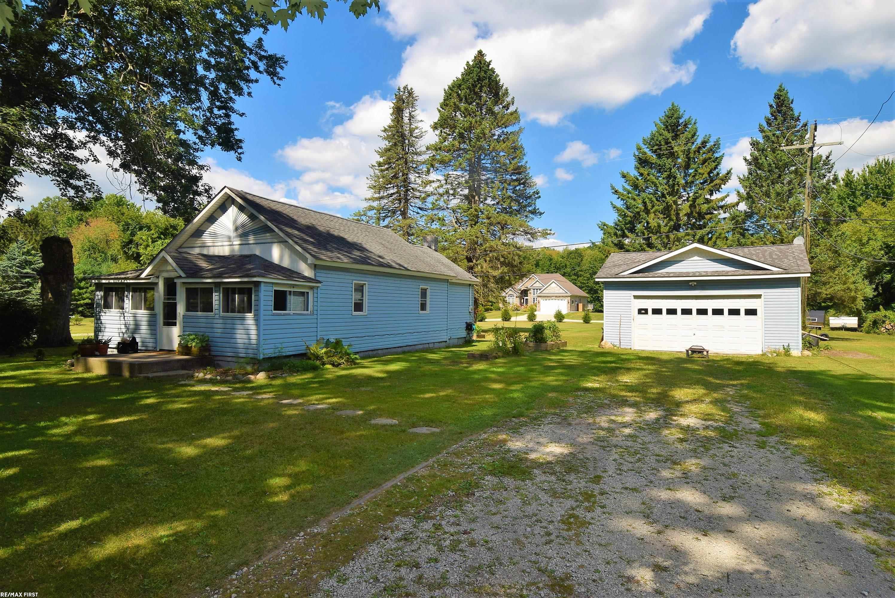6342 Swartout Road Algonac, MI 48001 - Photo 1 of 25 50089485.JPG