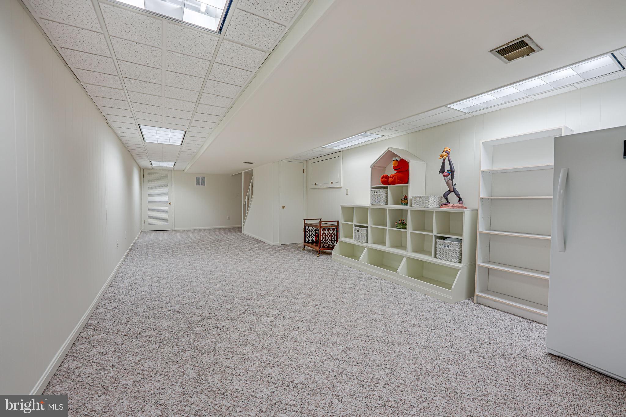 17 Lamp Post Court Potomac, MD 20854 - Photo 30 of 36