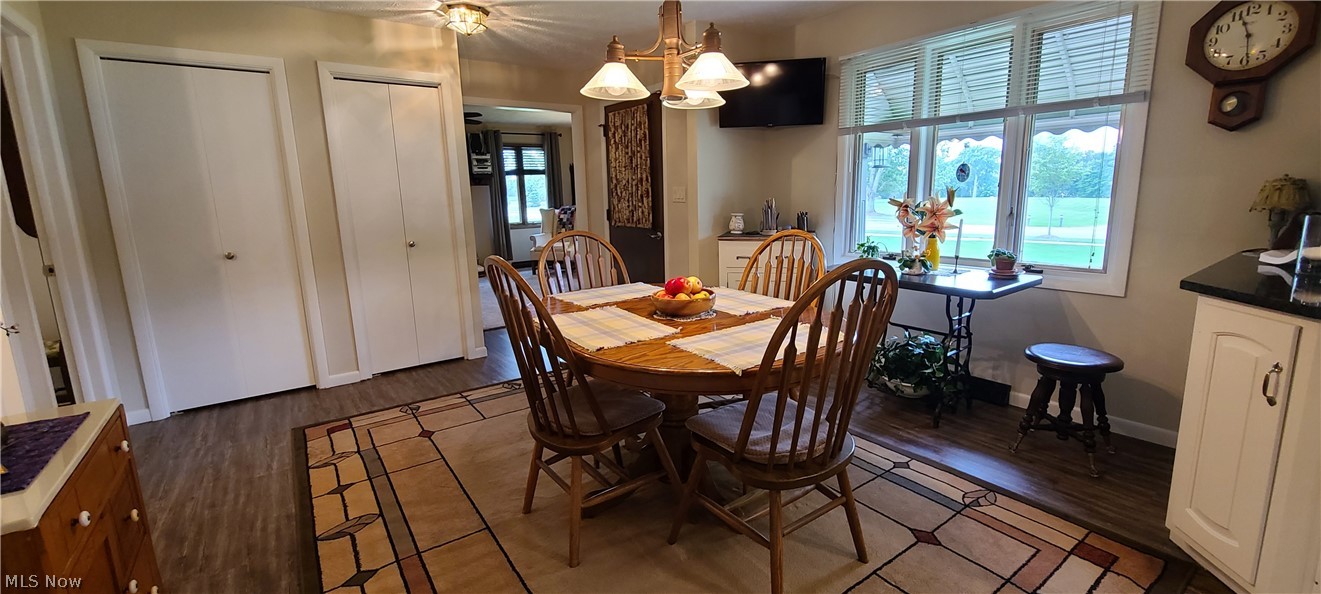 2579 Burbank Road Wooster, OH 44691 - Photo 4 of 29 Gallery Image 4