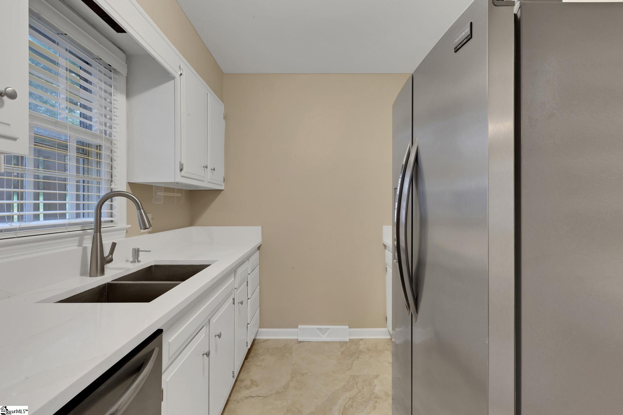 815 Edwards Road, Unit 48 Greenville, SC 29615 - Photo 17 of 30 Gallery Image 17