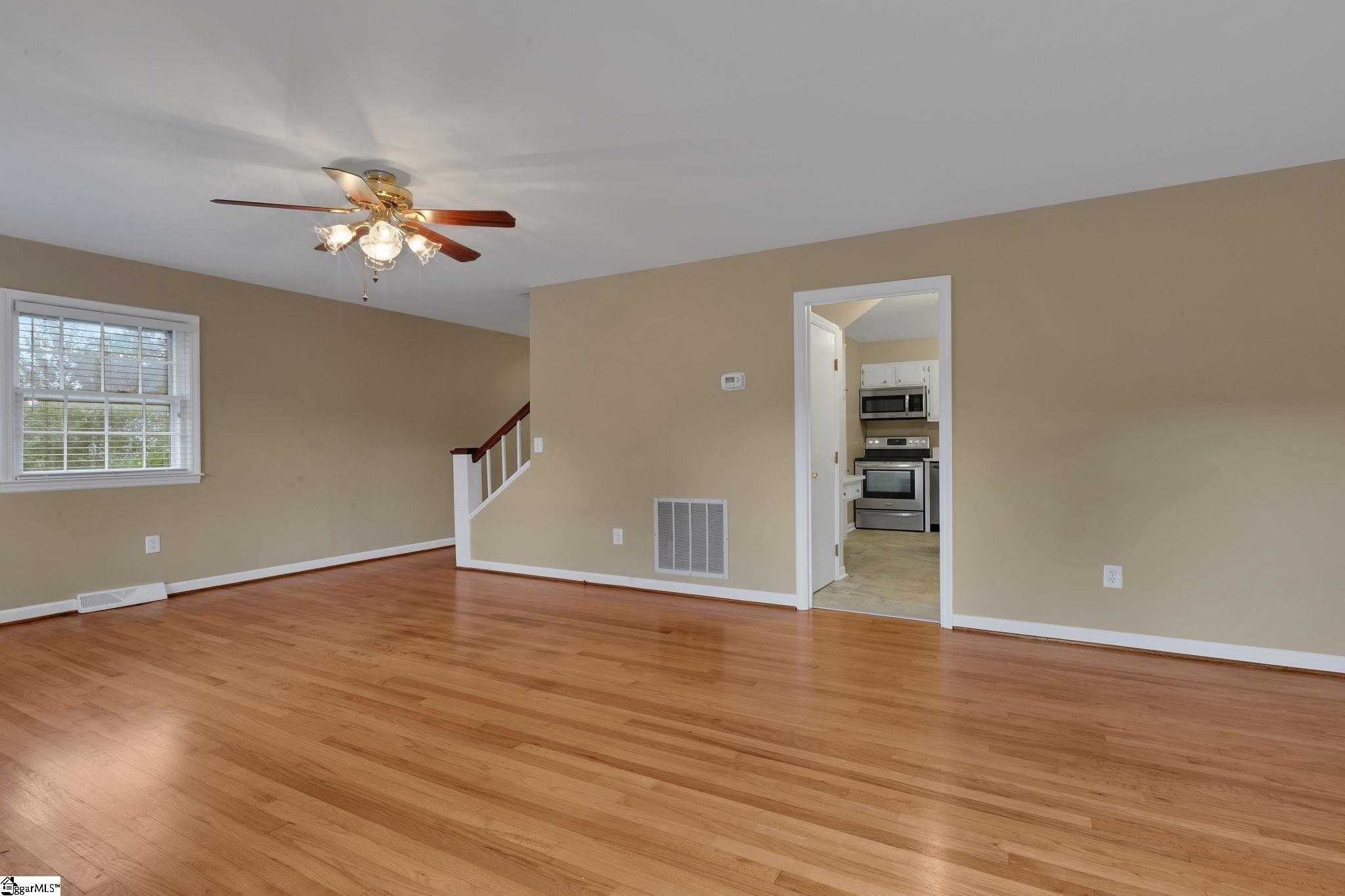 815 Edwards Road, Unit 48 Greenville, SC 29615 - Photo 7 of 30 Gallery Image 7