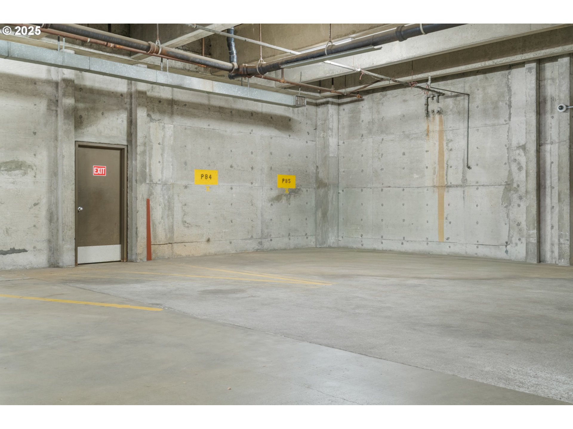 111 Southwest Harrison Street, Unit 5F Portland, OR 97201 - Photo 24 of 34 Garage