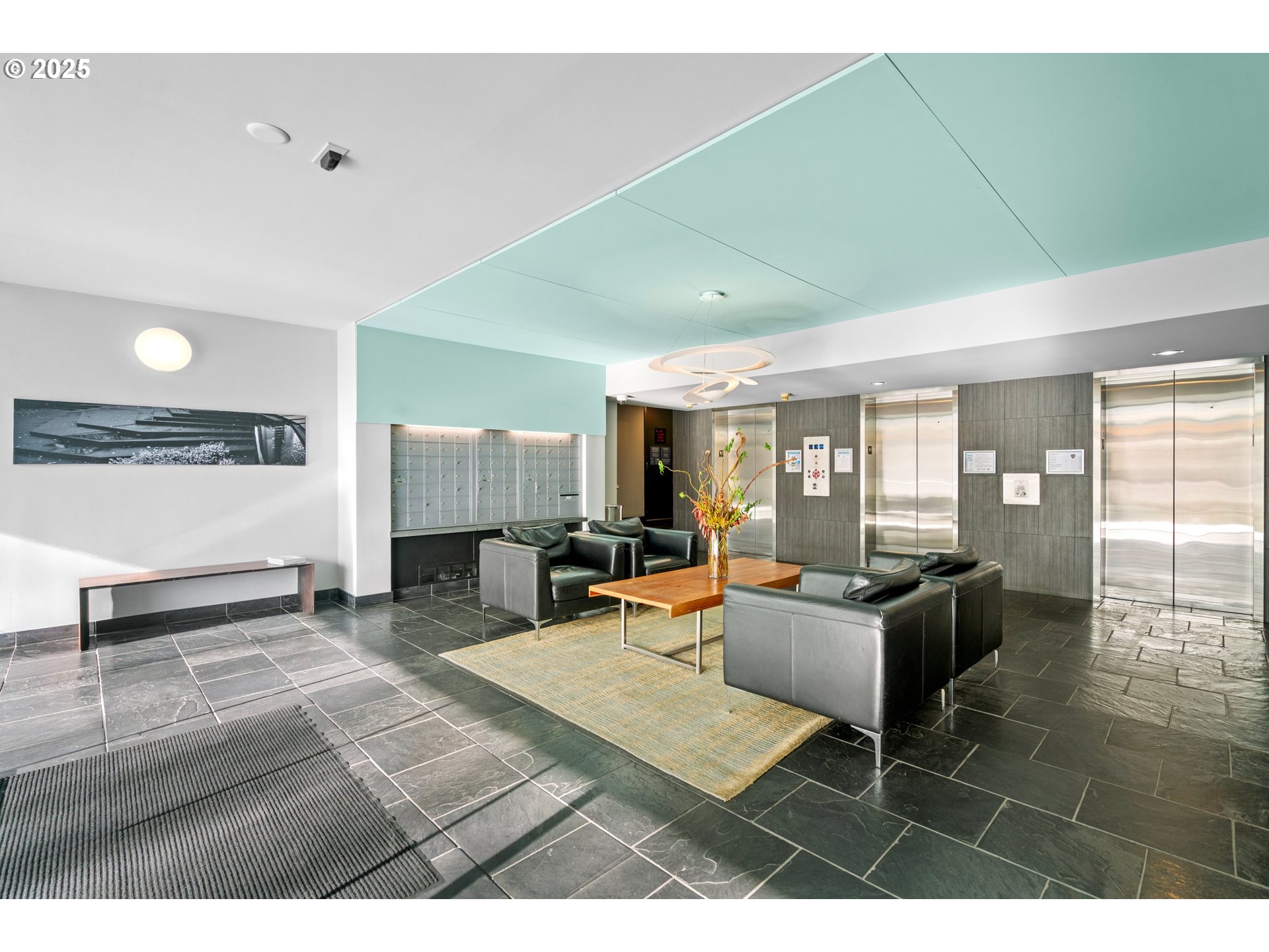 111 Southwest Harrison Street, Unit 5F Portland, OR 97201 - Photo 4 of 34