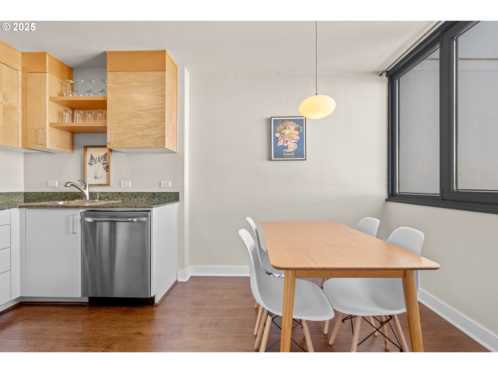 111 Southwest Harrison Street, Unit 5F Portland, OR 97201 - Photo 10 of 34 Bathroom