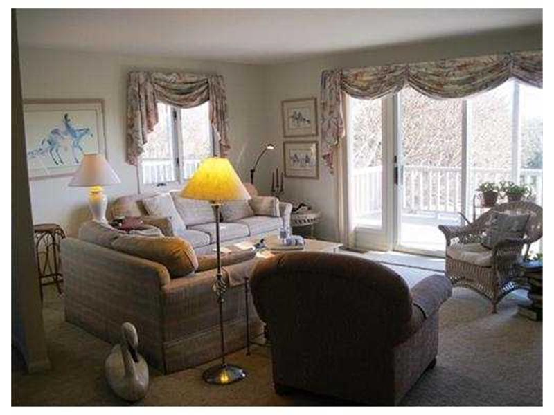 280 Shore Road, Unit 280D Westerly, RI 02891 - Photo 13 of 25 Living Room.
