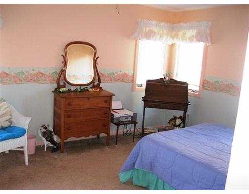 280 Shore Road, Unit 280D Westerly, RI 02891 - Photo 21 of 25 Bedroom.
