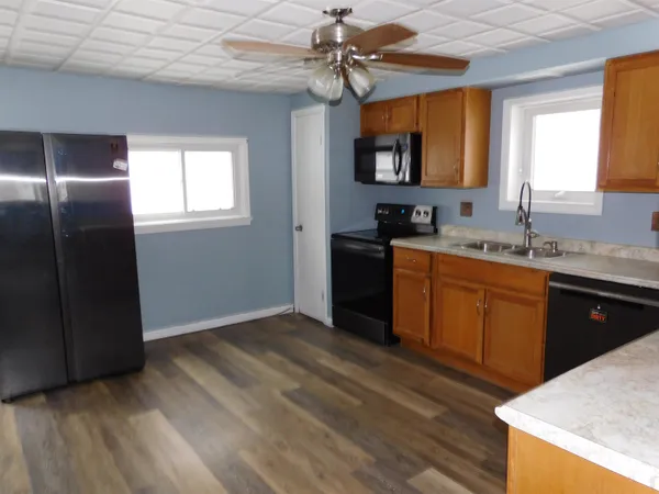 $219,900 | 10969 Brigham Avenue, Blue Mounds, WI 53517