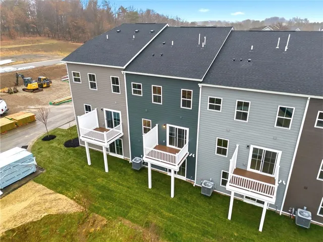 $3,300 | 343 Telluride Lane, Cranberry Township, PA 16066